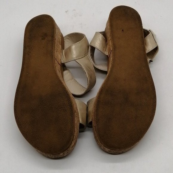 Maurices Womens Felicity Sandals Gold Hook Loop Ankle Strap Cork Heel 8 - Picture 4 of 9